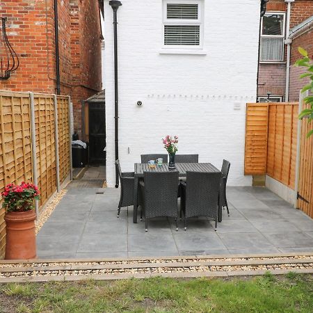 Number 7 Lymington Exterior foto